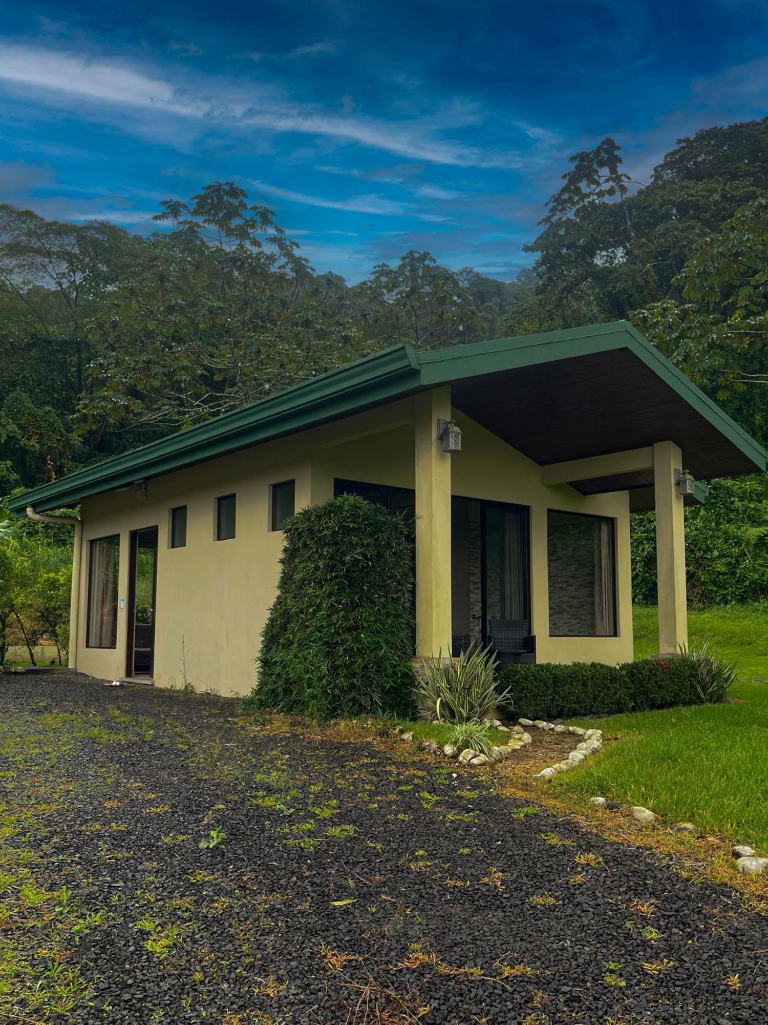 Arenal Roca Suites La Fortuna المظهر الخارجي الصورة