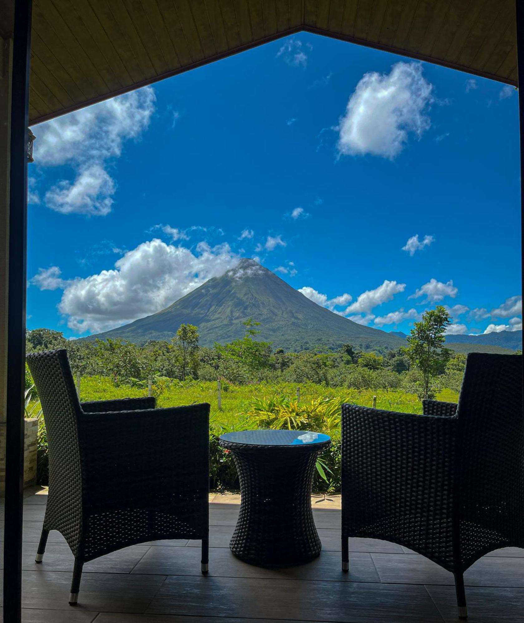 Arenal Roca Suites La Fortuna المظهر الخارجي الصورة